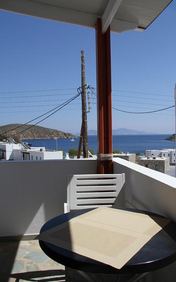 Helios Serifos Livadi  Exteriör bild
